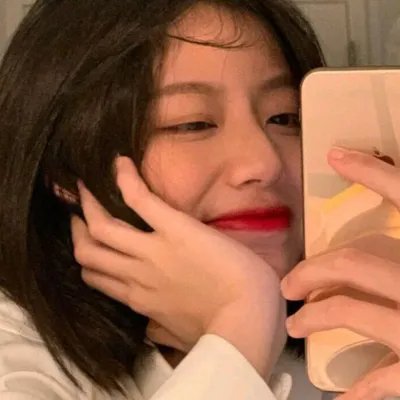 冲破樊笼走彩凤